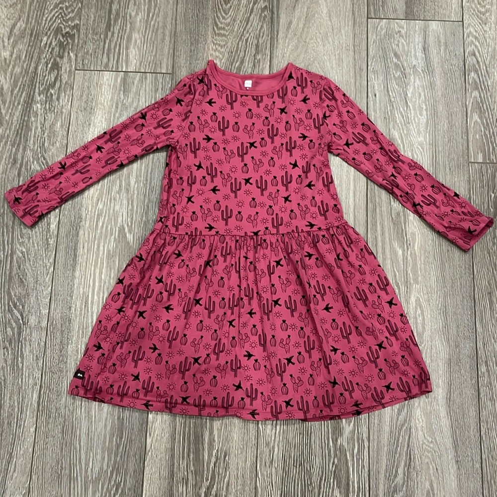 NWOT Tea Collection Skirted Staple Dress